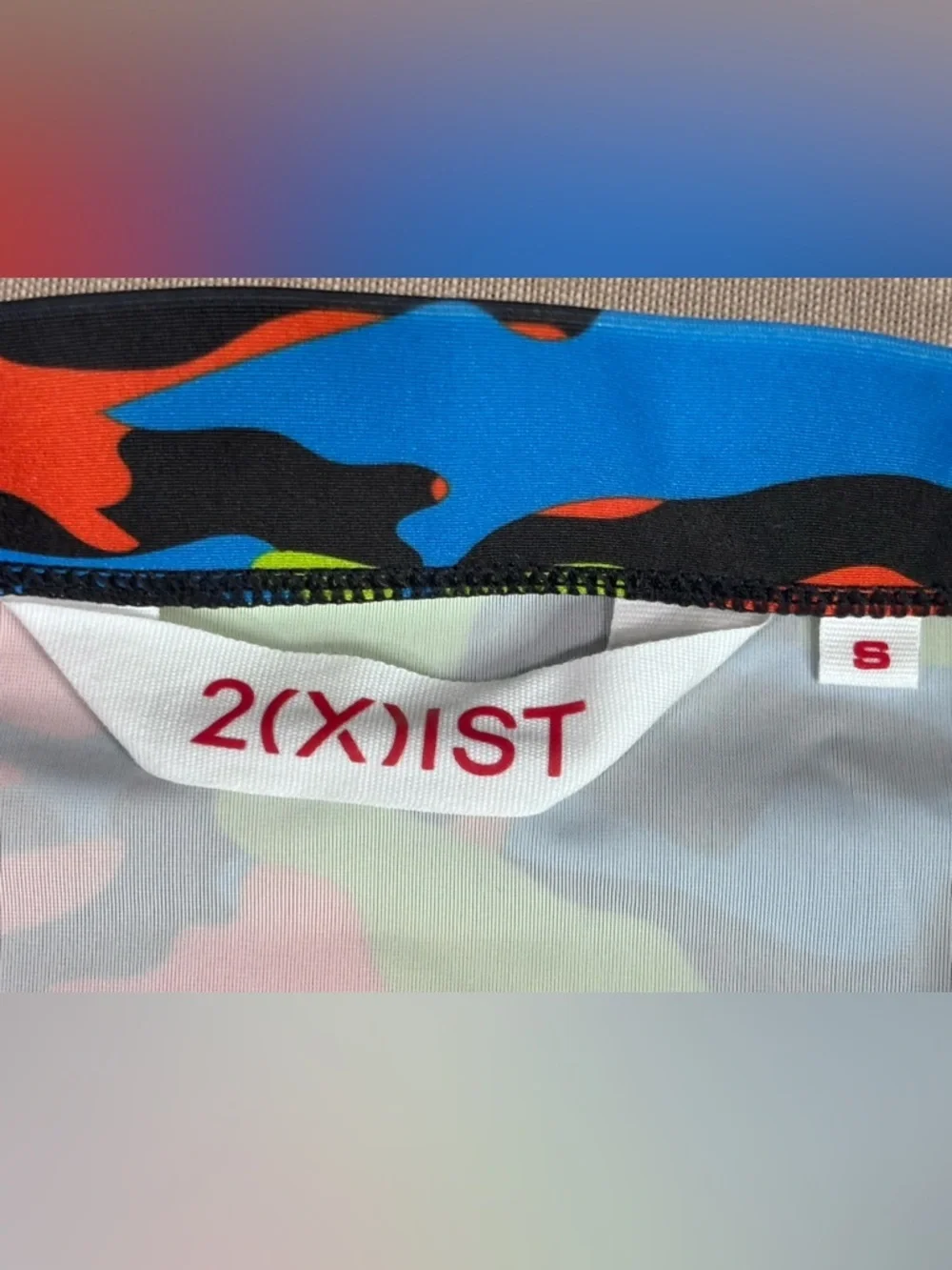 2(X)IST Neon Camo Swim Trunks Shorts NWT Bold Stretch Beach Statement